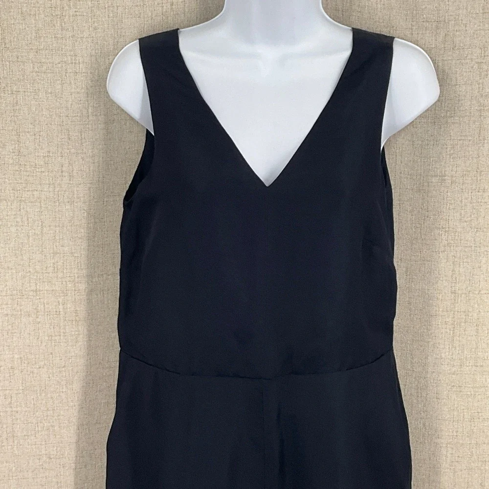 Banana Republic Jumpsuit Women 6 Navy Linen Tie Back Wide Leg Cropped Petite‎